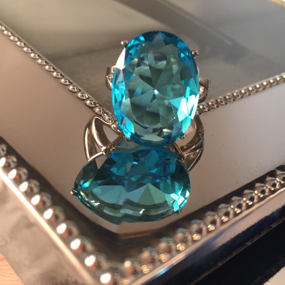 Jewelry - Aquamarine Gemstone Fashion Ring Size 7 & 8